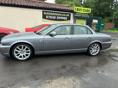 Used Jaguar XJ Sovereign 207 HP (152 kW) 2009 Grey Sedan