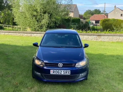 Begagnad VW Polo Match 75 HK (55 kW) 2012 Blå Halvkombi
