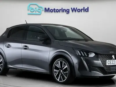 Używany Peugeot 208 Premium 102 KM (75 kW) 2022 Szary Hatchback
