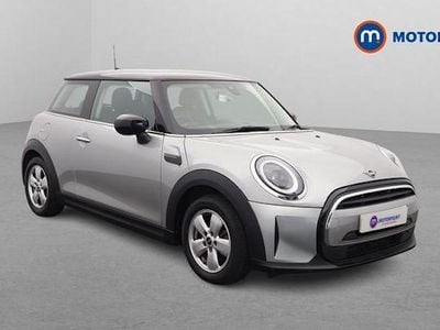 Used Mini Cooper Classic 136 HP (100 kW) 2023 Silver Hatchback