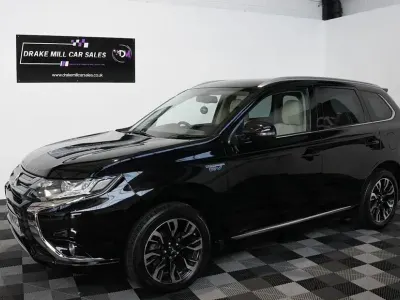 Used Mitsubishi Outlander P-HEV 2017 Estate