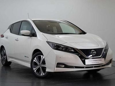 Used Nissan Leaf N-Connecta 108 kW (147 HP) 2022 White Hatchback