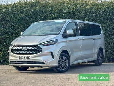Used Ford Tourneo Titanium 136 HP (100 kW) 2024 Silver MPV