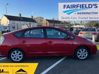 Used Toyota Prius T4 76 HP (55 kW) 2007 Red Hatchback