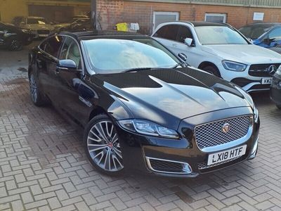 Jaguar XJ