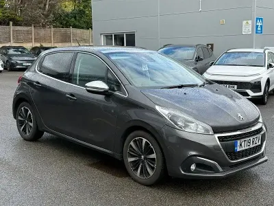 Second-hand Peugeot 208 S 82 CP (60 kW) 2019 Gri Hatchback