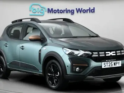Used Dacia Sandero Extreme 91 HP (66 kW) 2025 Green Hatchback