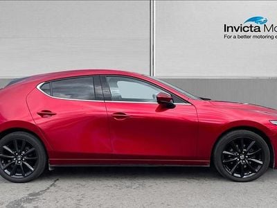 Begagnad Mazda 3 Inclusive 183 HK (134 kW) 2022 Röd Halvkombi