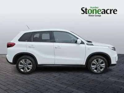 Used Suzuki Vitara SZ-T 127 HP (93 kW) 2021 White SUV