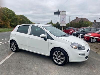 White Used 2017 Fiat Punto Easy Plus Hatchback | £3,995 (A bit pricey)