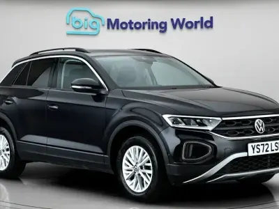 Used VW T-Roc Life 110 HP (80 kW) 2024 SUV