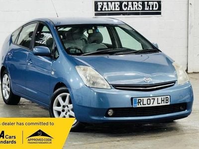 Used Toyota Prius 113 HP (83 kW) 2007 Blue Hatchback