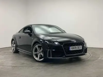 Usado Audi TT S-Line 241 HP (177 kW) 2019 Preto Coupé