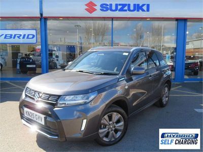 Second-hand Suzuki Vitara 129 CP (94 kW) 2025 Gri Break