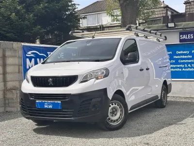Used Peugeot Expert Premium 142 HP (104 kW) 2023 White Van