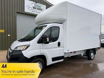 Używany Peugeot Boxer Business-Line 140 KM (102 kW) 2021 Biały Van