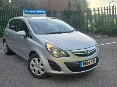 Used Vauxhall Corsa Design Edition 80 HP (58 kW) 2014 Silver Hatchback