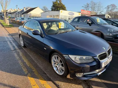 Begagnad BMW 320 Cabriolet Comfort Edition 184 HK (135 kW) 2010 Blå Cab