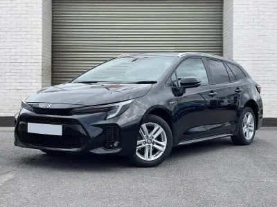 New Suzuki Swace 140 HP (102 kW) 2025 Black Estate
