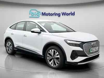 Second-hand Audi Q4 e-tron Sport 150 kW (204 CP) 2023 Alb SUV