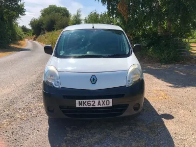 Used Renault Kangoo 2012 White MPV