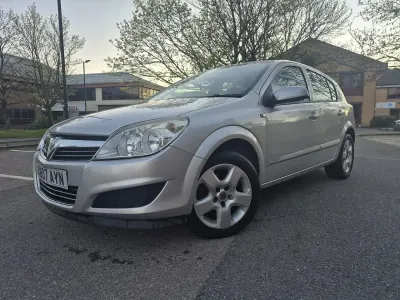 Used Vauxhall Astra Club 2007 Silver Hatchback