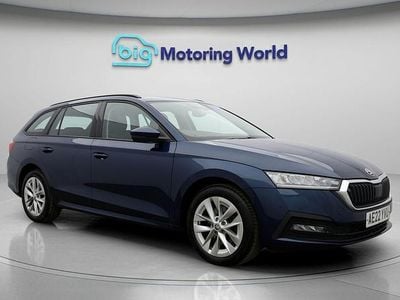 Used Skoda Octavia SE Technology 201 HP (147 kW) 2022 Blue Estate
