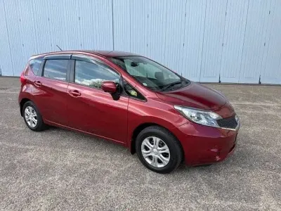 Używany Nissan Note 98 KM (72 kW) 2015 Czerwony Hatchback