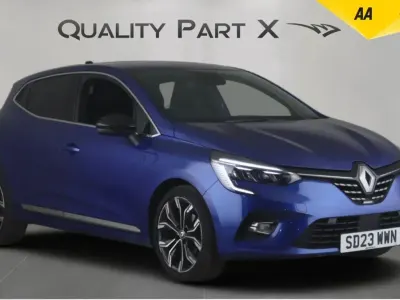 Used Renault Clio Techno 2023 Blue Hatchback