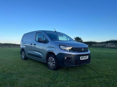 Grey Used 2019 Peugeot Partner MPV | £7,290 (Expensive)