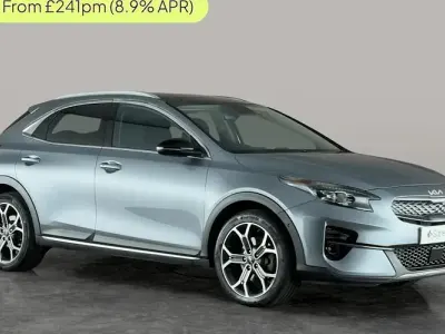 Usado Kia XCeed 141 CV (103 kW) 2021 Plateado SUV