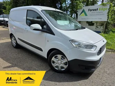 Used Ford Transit Courier Trend 2018 White Van