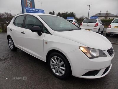 Używany Seat Ibiza SOL 75 KM (55 kW) 2016 Biały Hatchback
