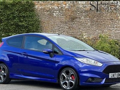 Used Ford Fiesta ST 182 HP (133 kW) 2017 Blue Hatchback