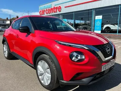 Used Nissan Juke Acenta 114 HP (83 kW) 2023 Red SUV