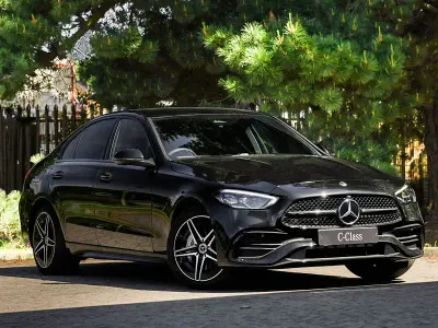 New Mercedes C300e Urban 313 HP (230 kW) 2025 Black Sedan