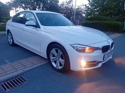 Usado BMW 316 Sport Line 2012 Blanco Berlina