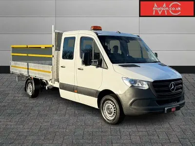 Käytetty Mercedes Sprinter Progressive 141 HP (103 kW) 2023 Valkoinen Van