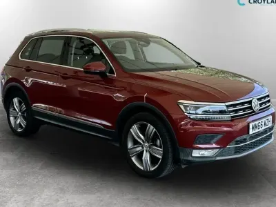 Used VW Tiguan SEL 180 HP (132 kW) 2017 Red SUV