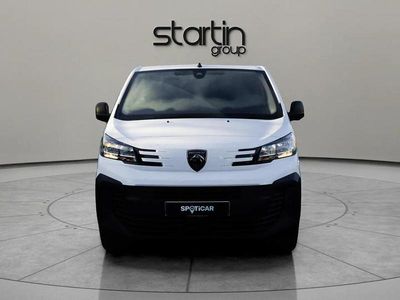 Used Peugeot Expert 143 HP (105 kW) 2024 White Van