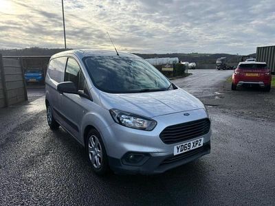 Używany Ford Transit Trend 100 KM (73 kW) 2019 Srebrny Van