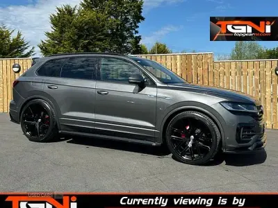 Used Volvo XC90 Plus 286 HP (210 kW) 2025 Grey SUV