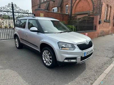 Gebraucht Skoda Yeti SE 2015 Silber SUV