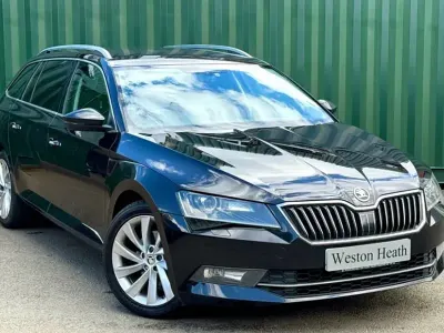 Used Skoda Superb SE L Executive 150 HP (110 kW) 2017 Black Estate