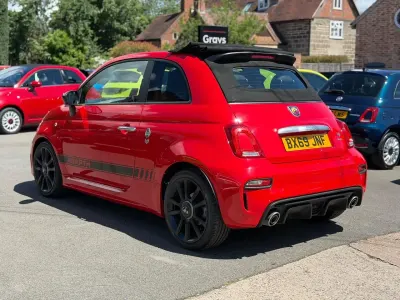 Used Abarth 595C Turismo 165 HP (121 kW) 2019 Red Cabriolet