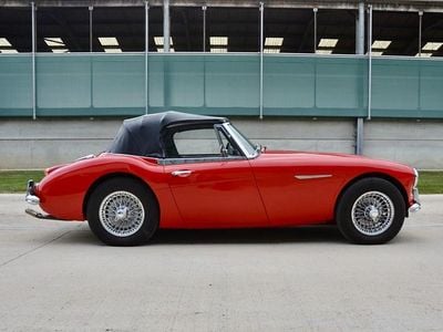 Used Austin 3-Litre 1984 Red