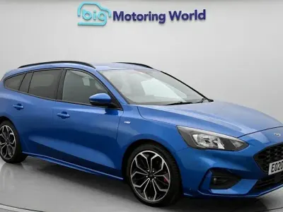 Used Ford Focus ST-Line X 120 HP (88 kW) 2020 Blue Estate