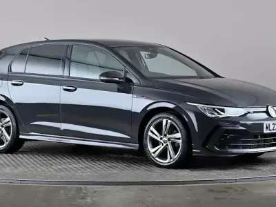 Używany VW Golf VIII R-line 150 KM (110 kW) 2024 Hatchback