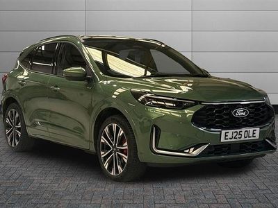 Usado Ford Kuga ST-Line X 243 HP (178 kW) 2025 Verde SUV