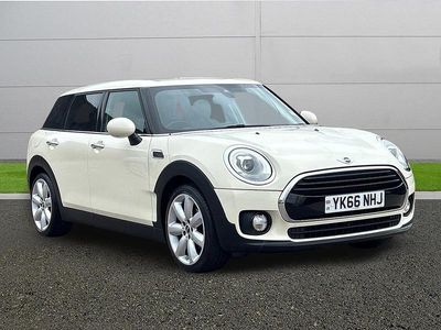 Used Mini Cooper Clubman 150 HP (110 kW) 2016 White Estate